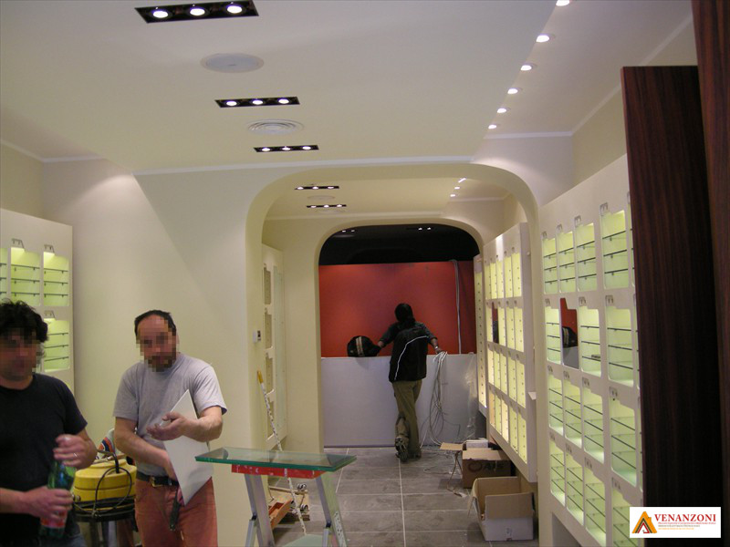 Dettaglio Lighting Design. Ottica, Roma Via del Corso 